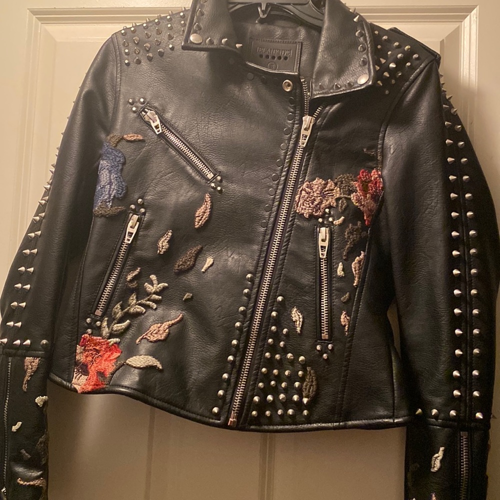 Black Jacket